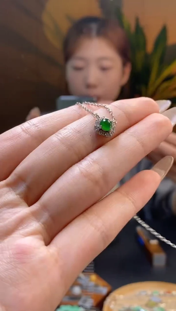 颈饰银S925镶嵌翡翠净货16545