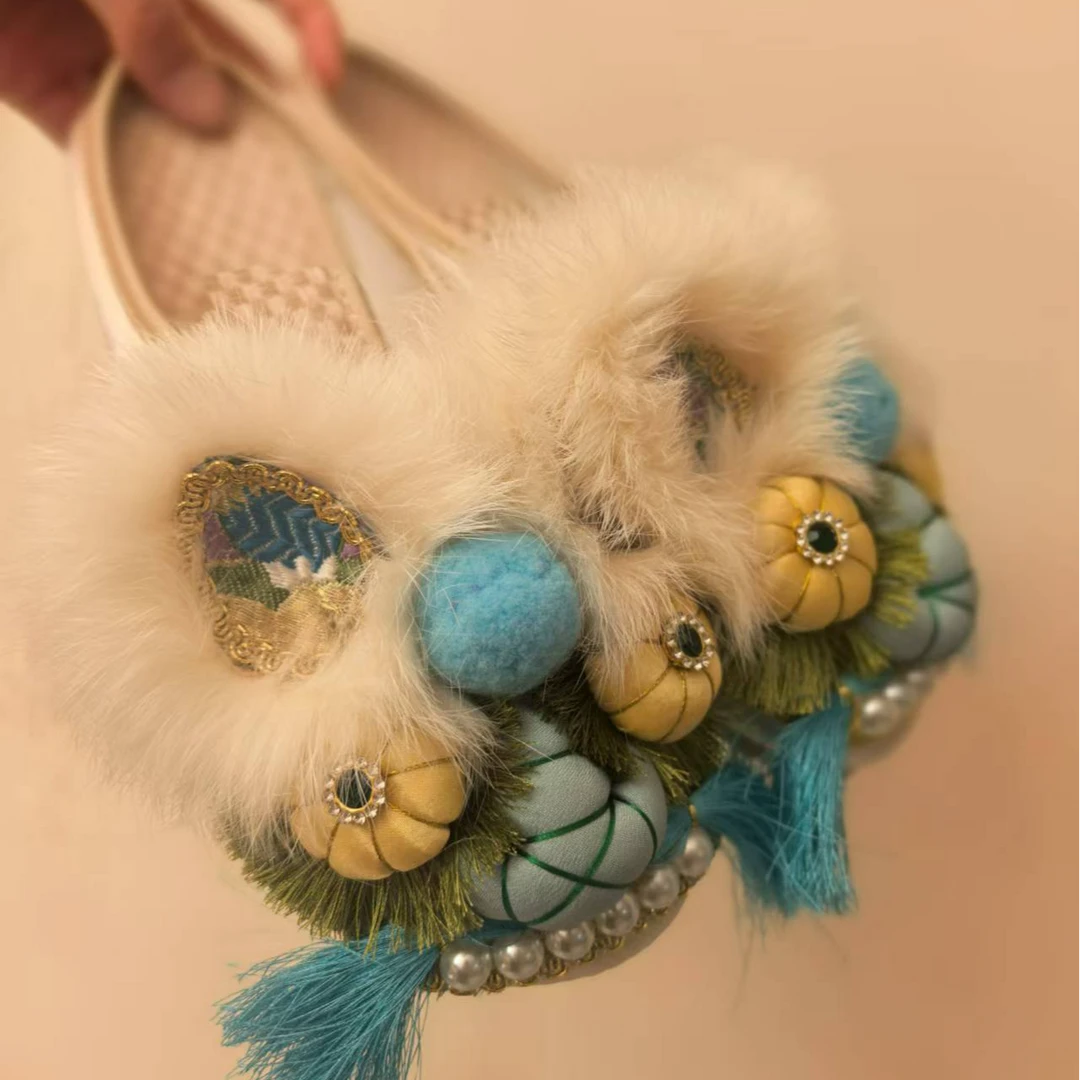 四柿如意秋季新款民族风虎头鞋手工平底布鞋网红舒适新中式绣花鞋