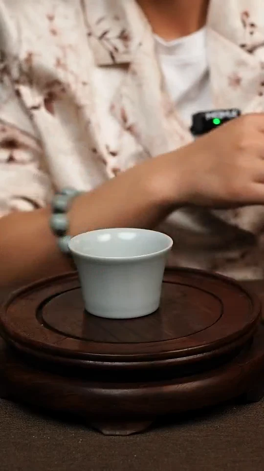 瓷片月白釉全手马蹄杯80ml 微瑕 不带礼盒