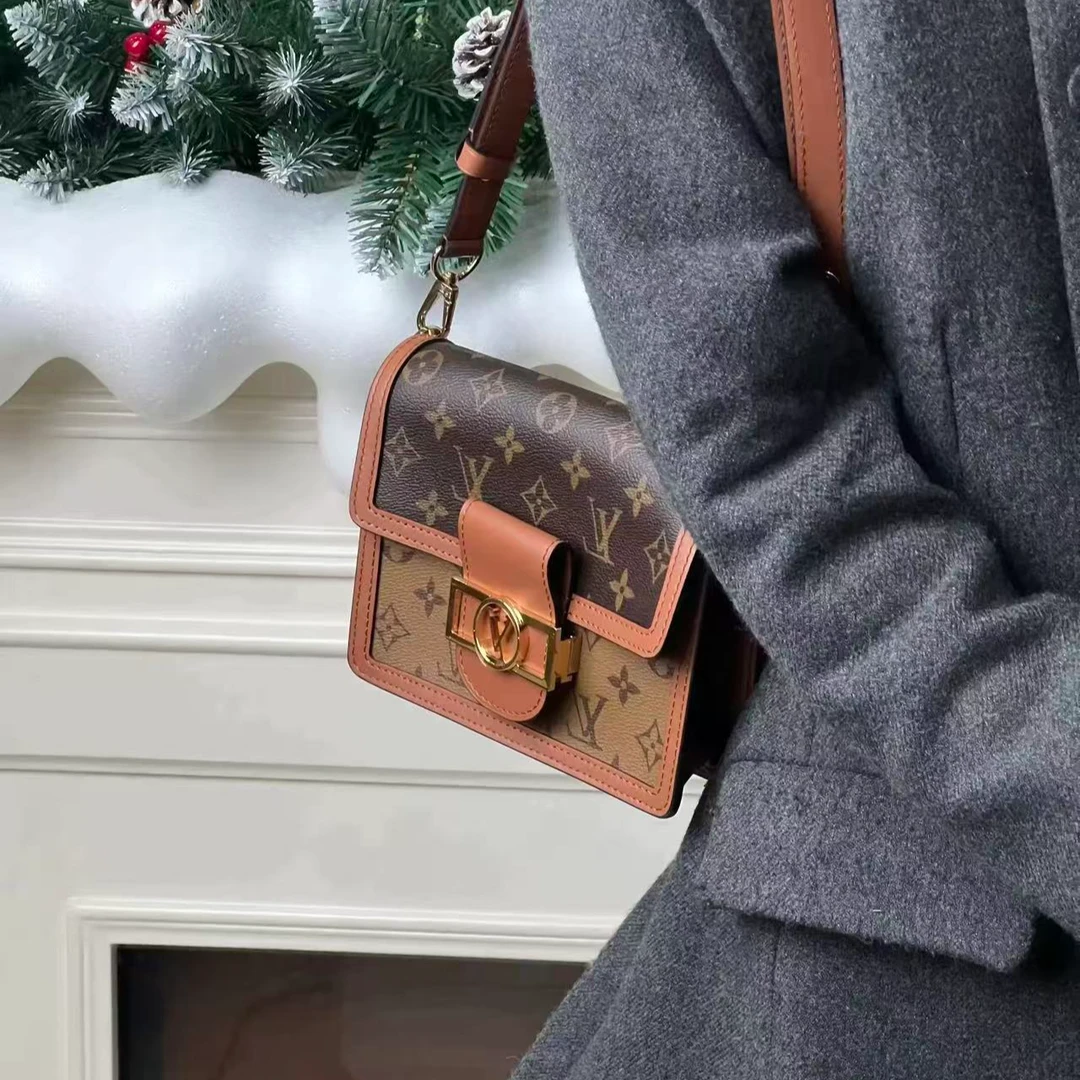 99新 LouisVuitton/路易威登 lv 达芙妮小号经典款/甄选