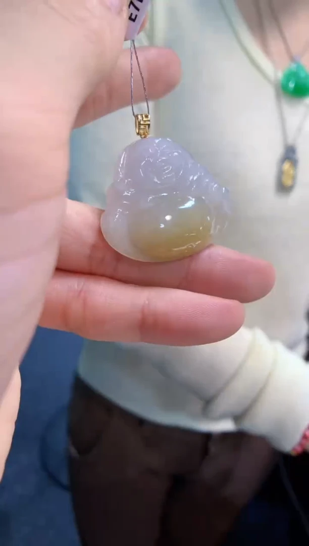 颈饰18K金镶嵌翡翠佛公