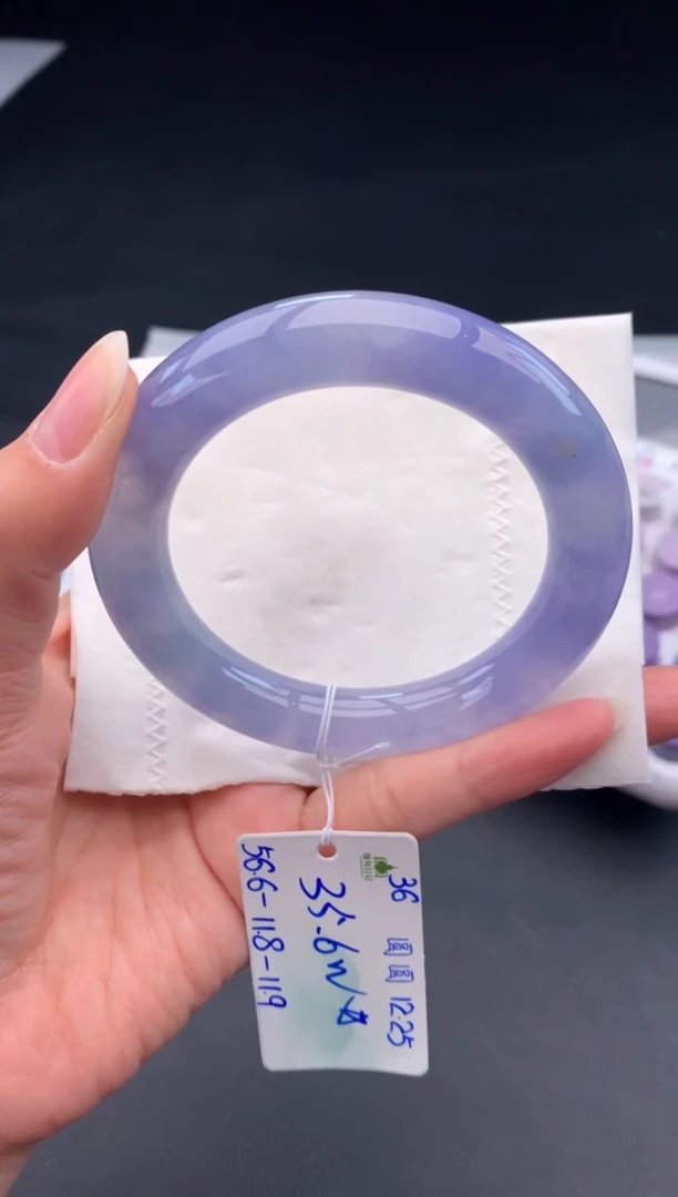 未镶嵌手镯翡翠翡翠自带#送人#，假一赔三