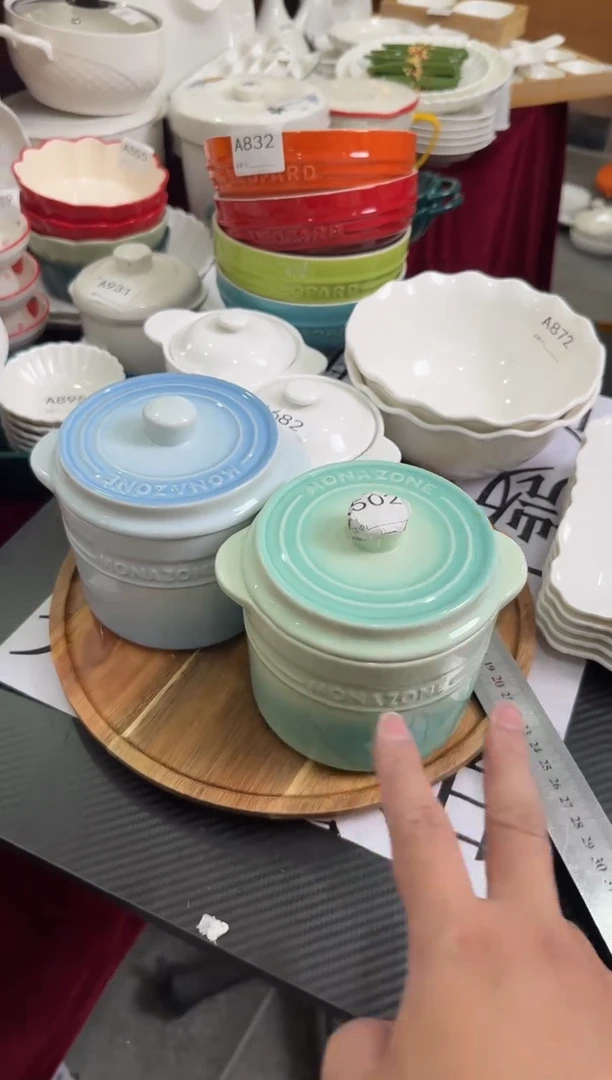 摆件陶A502  2个 清仓陶瓷餐具微瑕（颜色随机）