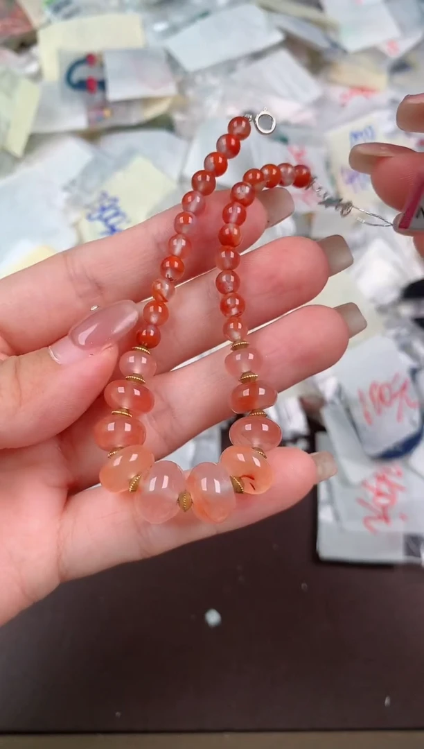 南红玛瑙未镶嵌挂件一