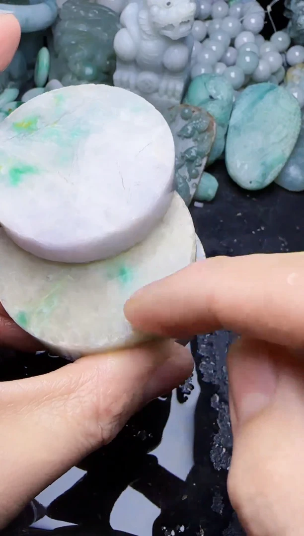 颈饰未镶嵌翡翠046