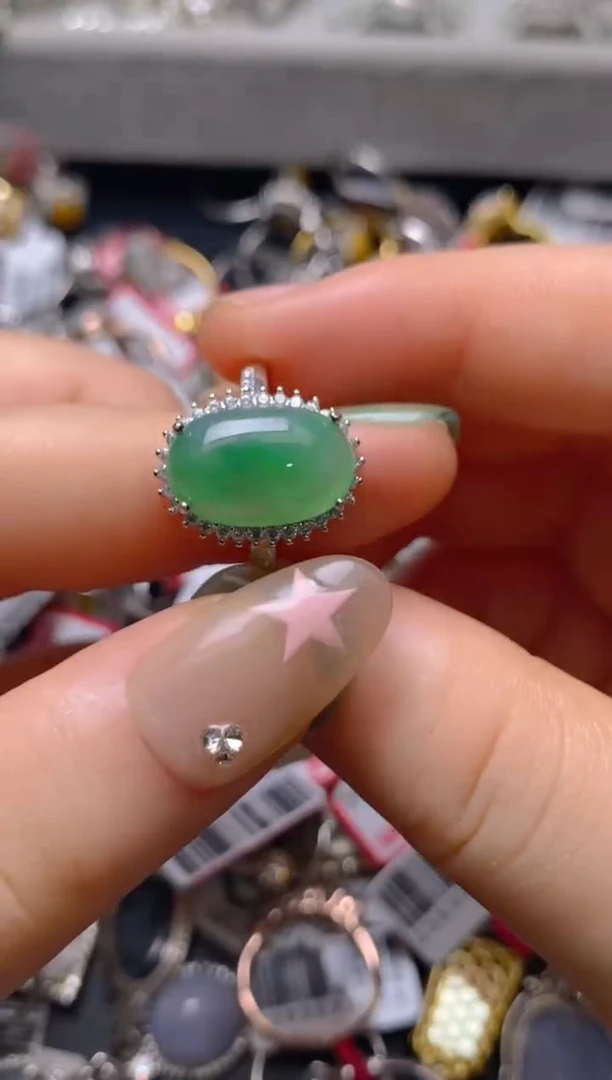 银S925镶嵌戒指翡翠百内无证书