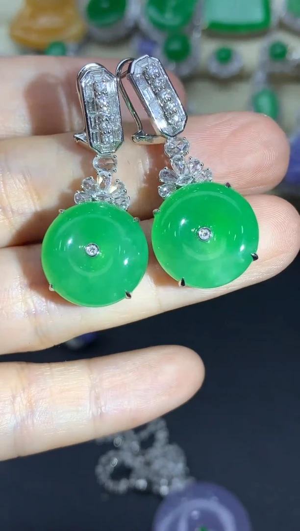 【闪购商品】翡翠颈饰18K金镶嵌678-分单尾款-总价77000