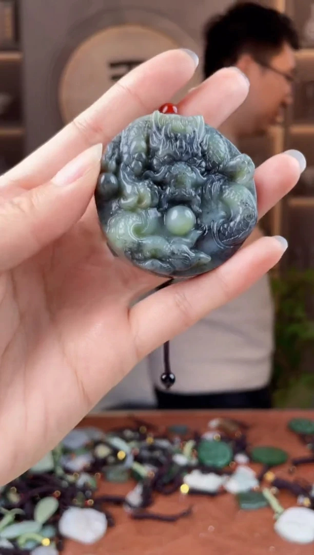 未镶嵌和田玉挂件拍一发一，多样性发货