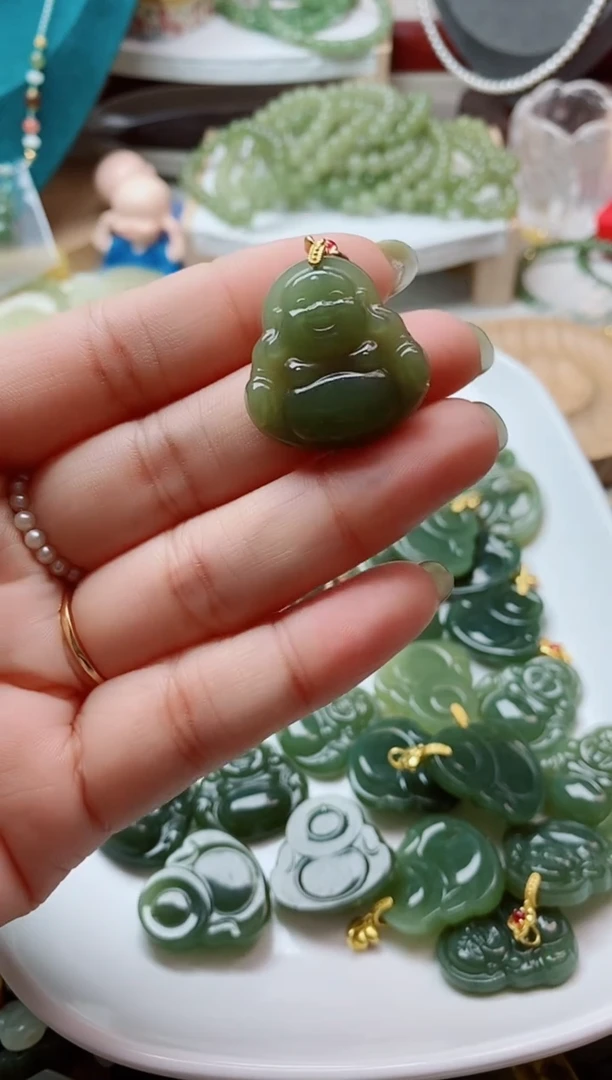 和田玉未镶嵌吊坠(不含链)A2多样性发其一