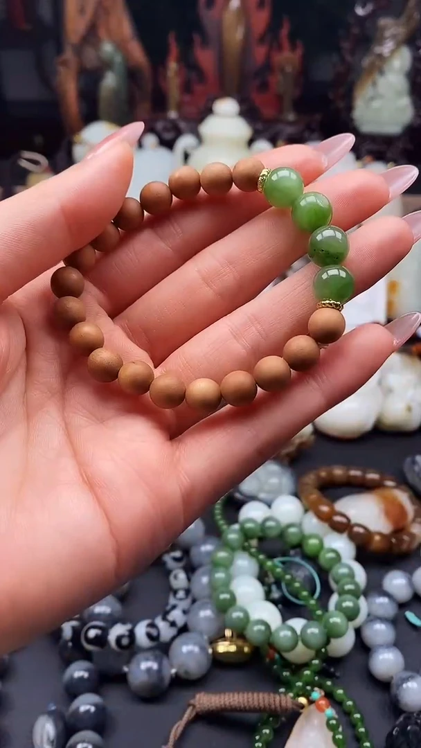 未镶嵌手串和田玉（糖玉）1