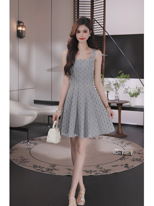 依漾Y-【罗曼庄园】原创新款显瘦时尚连衣裙-54828F-54829F