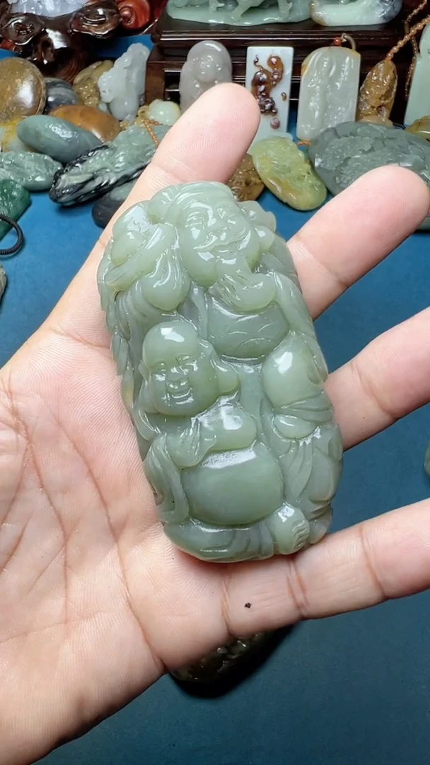 未镶嵌和田玉把件-