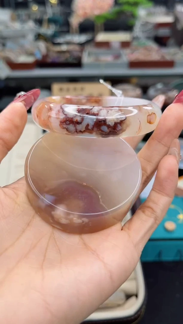 【闪购商品】石英质玉手镯未镶嵌58圈口（赠品镯心）3638431