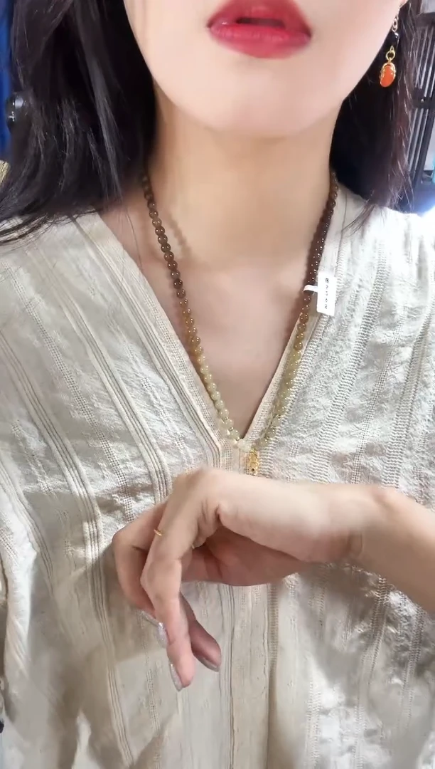 和田玉（糖玉）未镶嵌颈饰浅糖和田百搭链