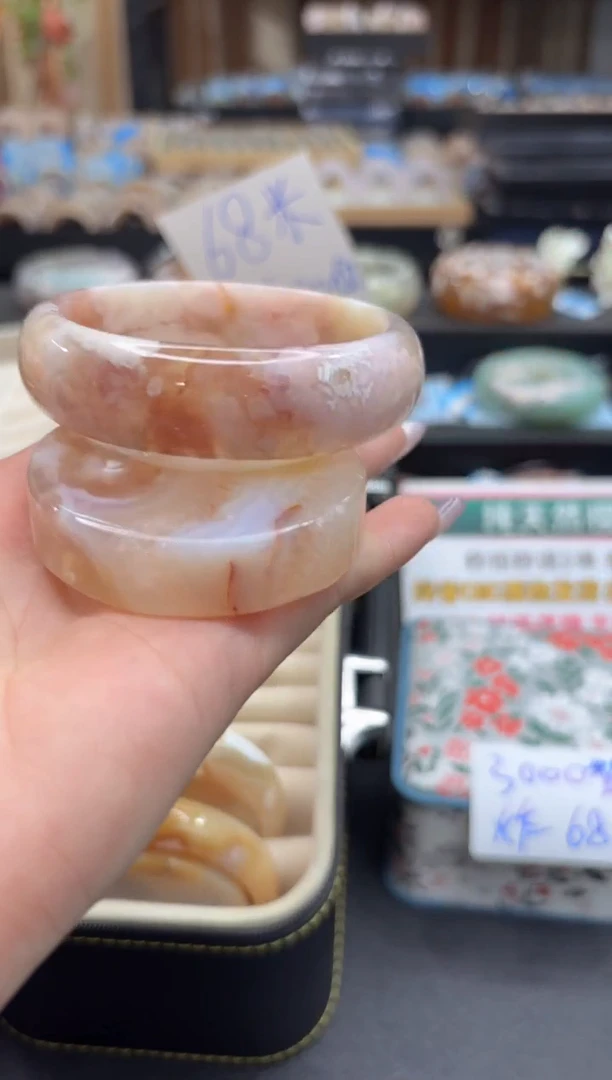 未镶嵌手镯石英质玉C493(57圈赠送镯心)