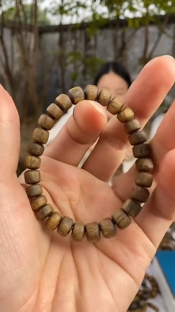 【闪购商品】沉香手串精品乌身随行桶珠单圈手串多样性发一