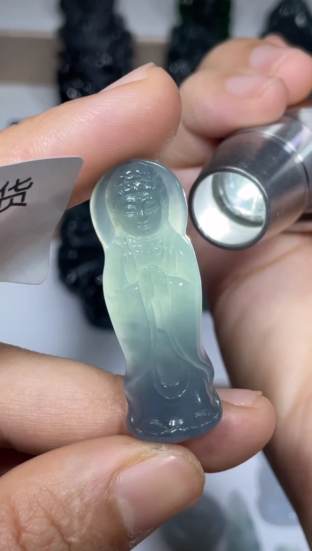 颈饰未镶嵌翡翠天然翡翠A货