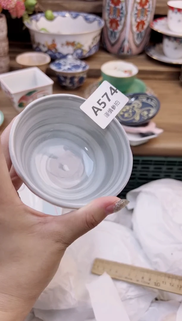 瓷片我****困       574