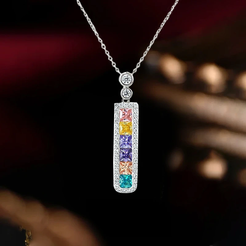 吊坠925银合成锆石 《彩虹之桥》满钻公主方形925银锁骨项链甜美