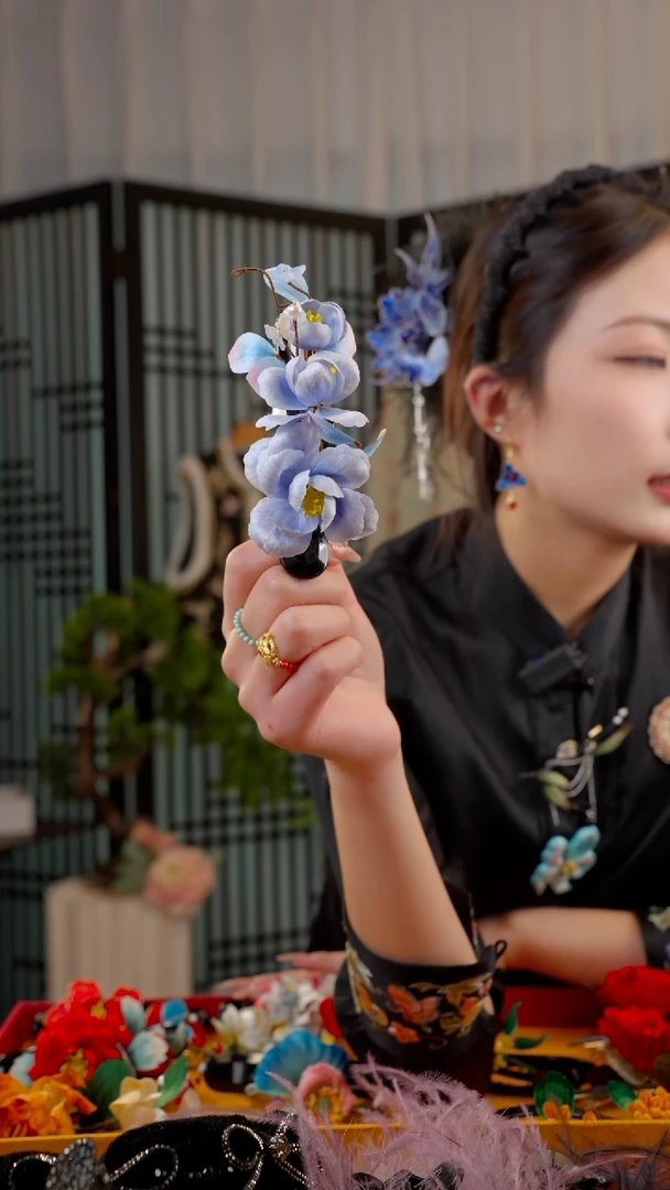 刺绣乐***y非遗苏绣绒花手工饰品