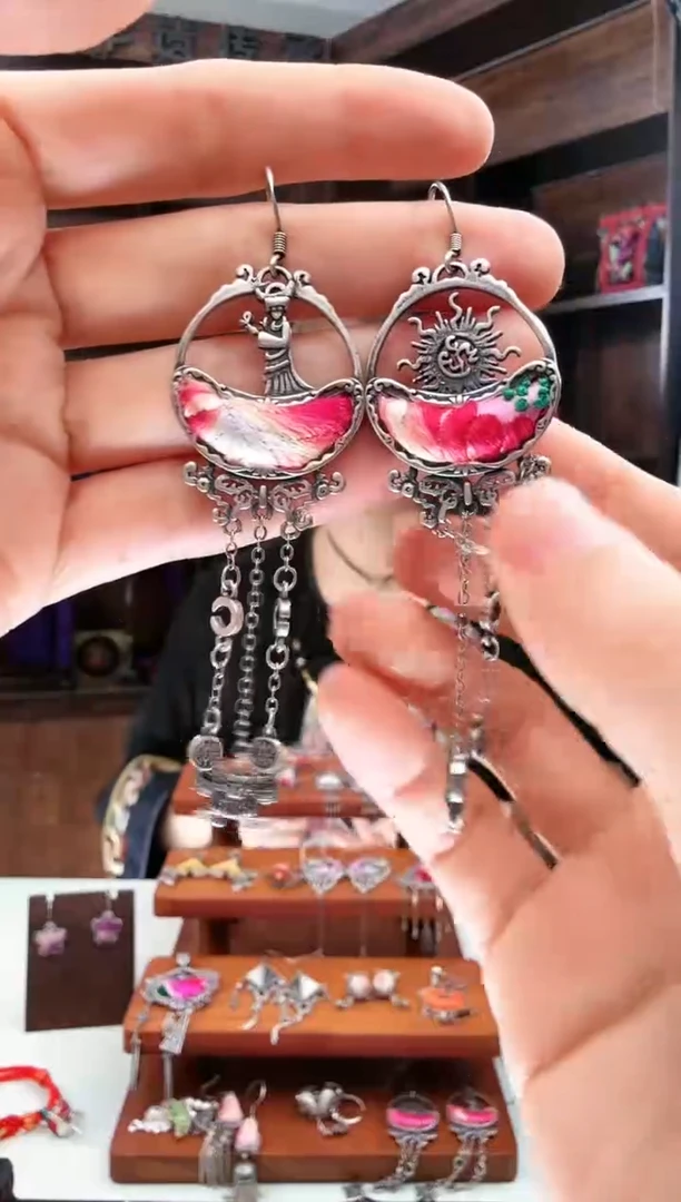 【闪购商品】织绣53蚩梦苗族古绣