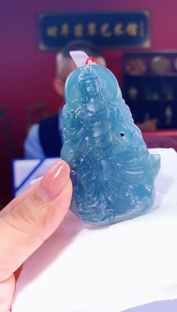 翡翠未镶嵌颈饰翡翠A货