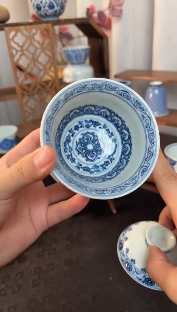 盖碗瓷仿明宝象盖碗