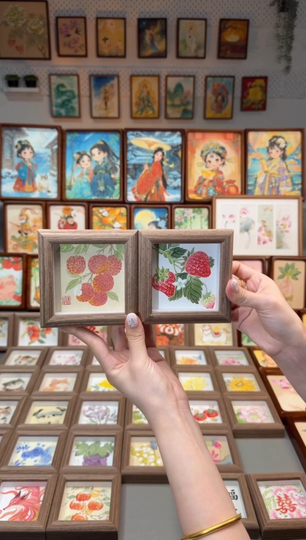 国画小草莓 小荔枝 一组11