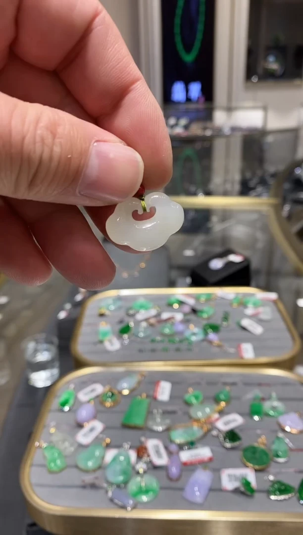 【闪购商品】和田玉颈饰未镶嵌实体清仓福利