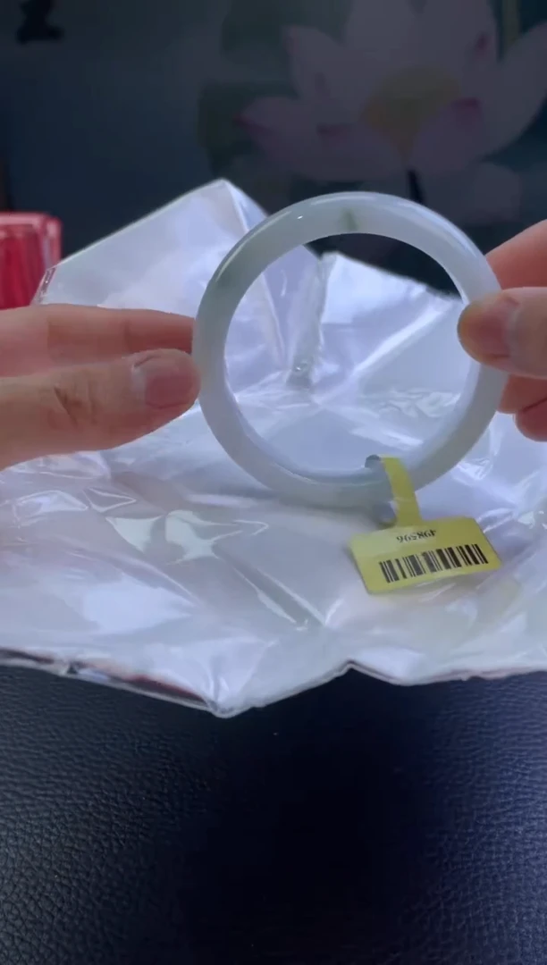 翡翠手镯未镶嵌4翡翠手镯