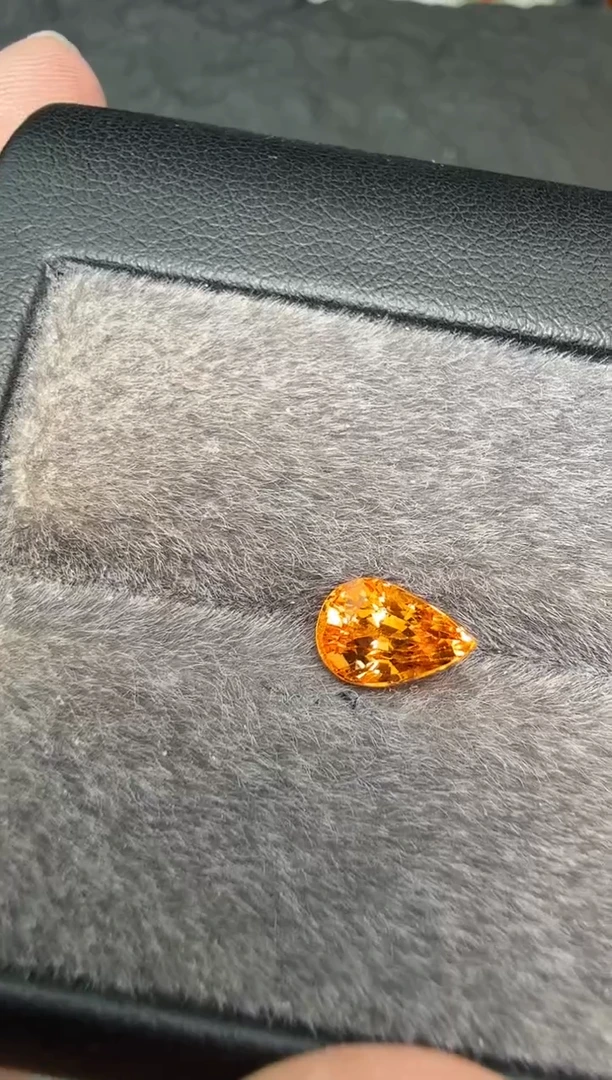 石榴石（芬达石）裸石未镶嵌全净1.9ct-A160-1p