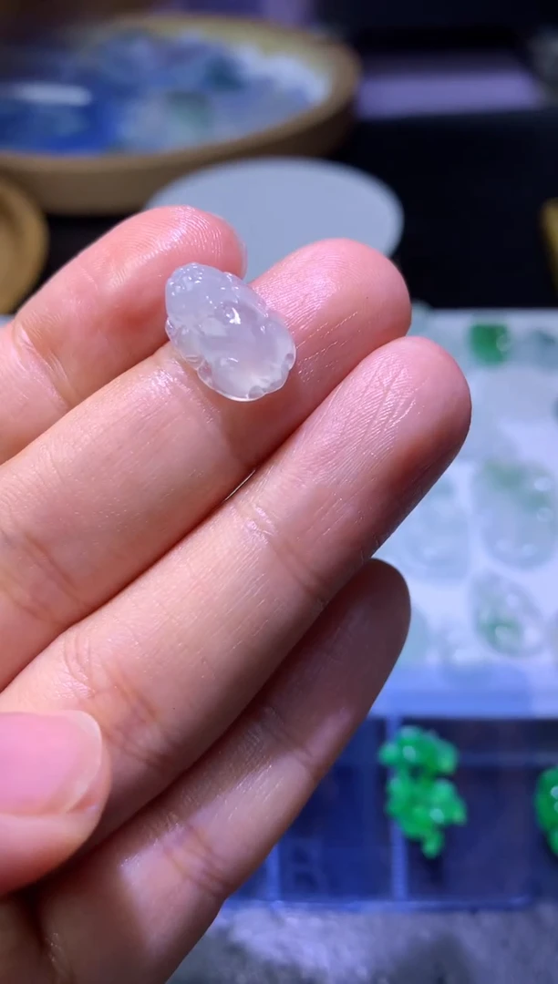 未镶嵌定制翡翠毛货