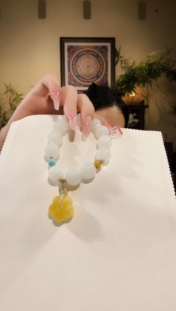未镶嵌手链和田玉手链