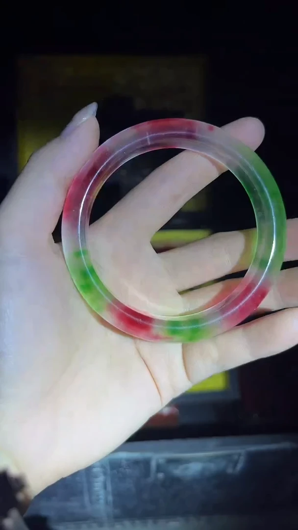 和田玉未镶嵌挂件和田玉手镯.1只