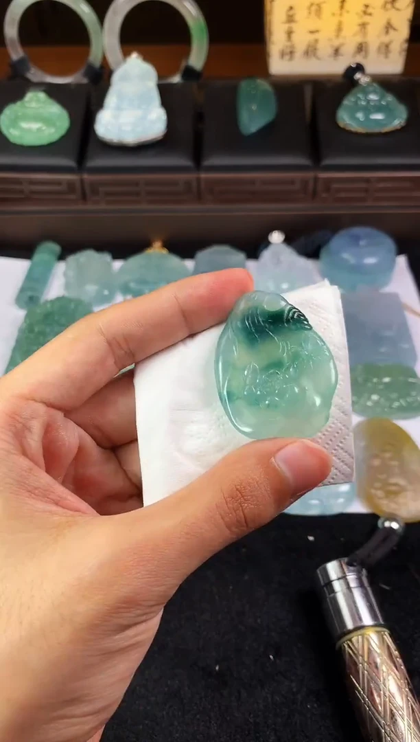 未镶嵌定制翡翠燥*.3332毛货不退不换