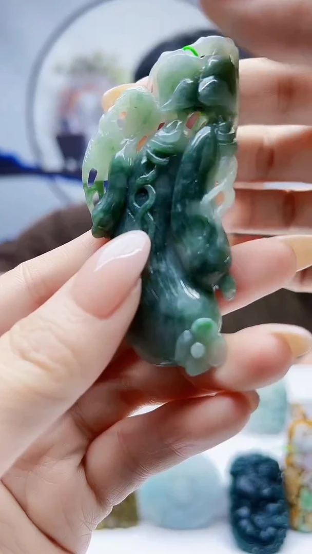 未镶嵌定制翡翠毛货挂件13
