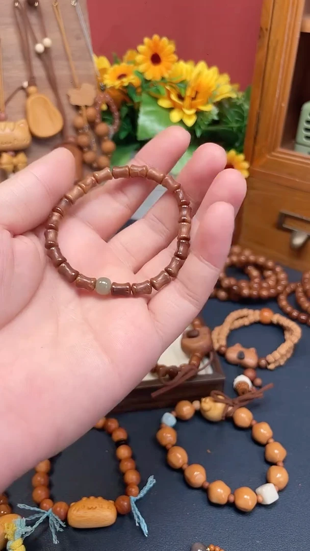 非洲檀香无事牌库克竹节+河田