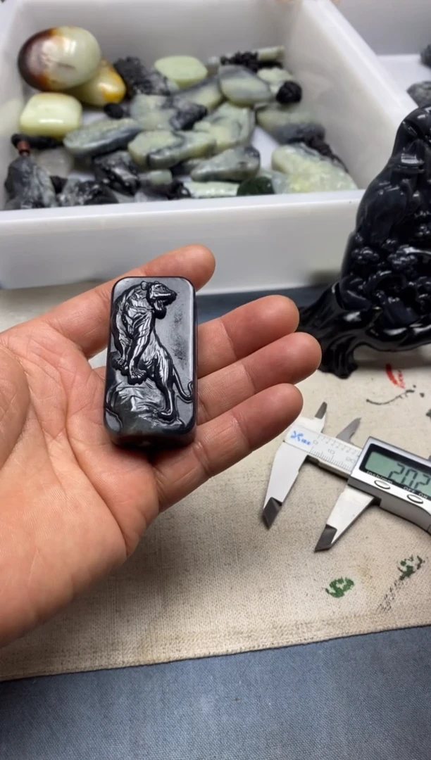 吊坠(不含链)未镶嵌和田玉1