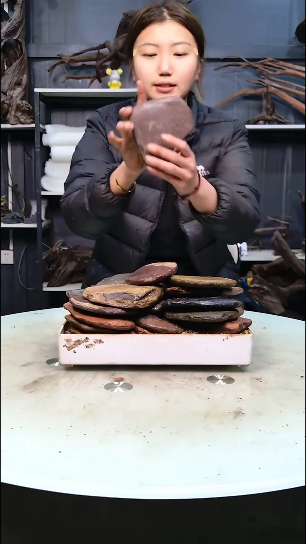 溪流石9.5清香阁清香阁清香阁