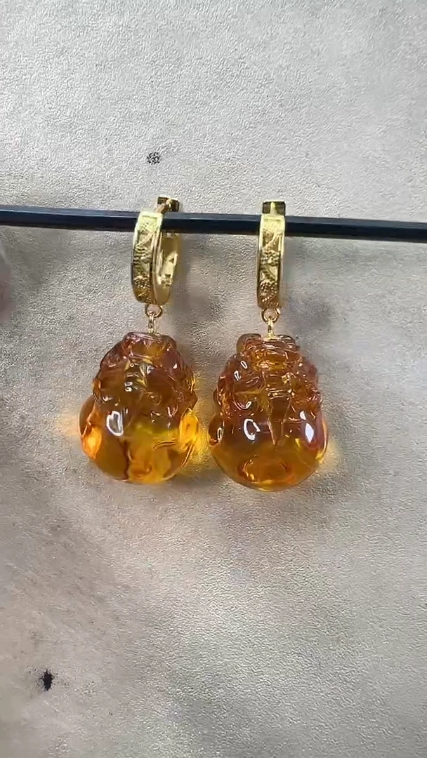 琥珀颈饰未镶嵌耳环