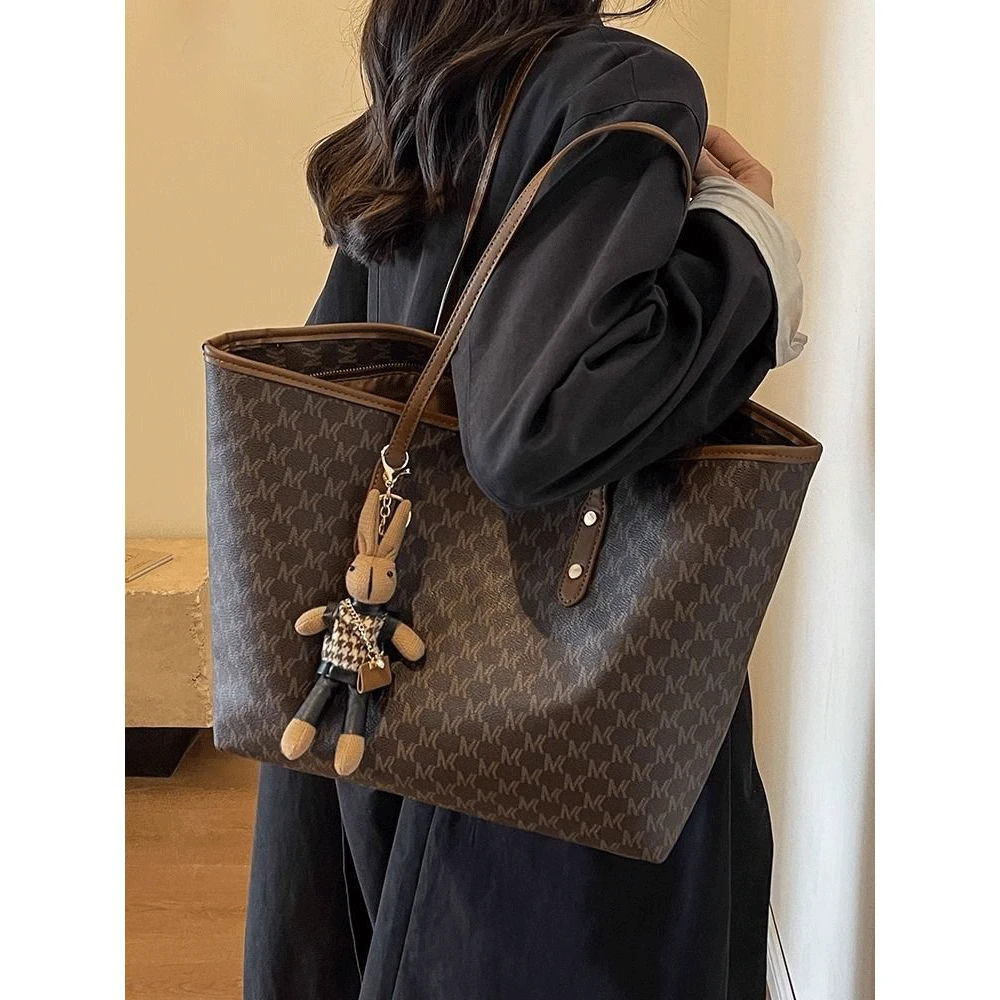 YBUGQI大容量包包女士新款手提托特包上班通勤单肩包外出妈咪包