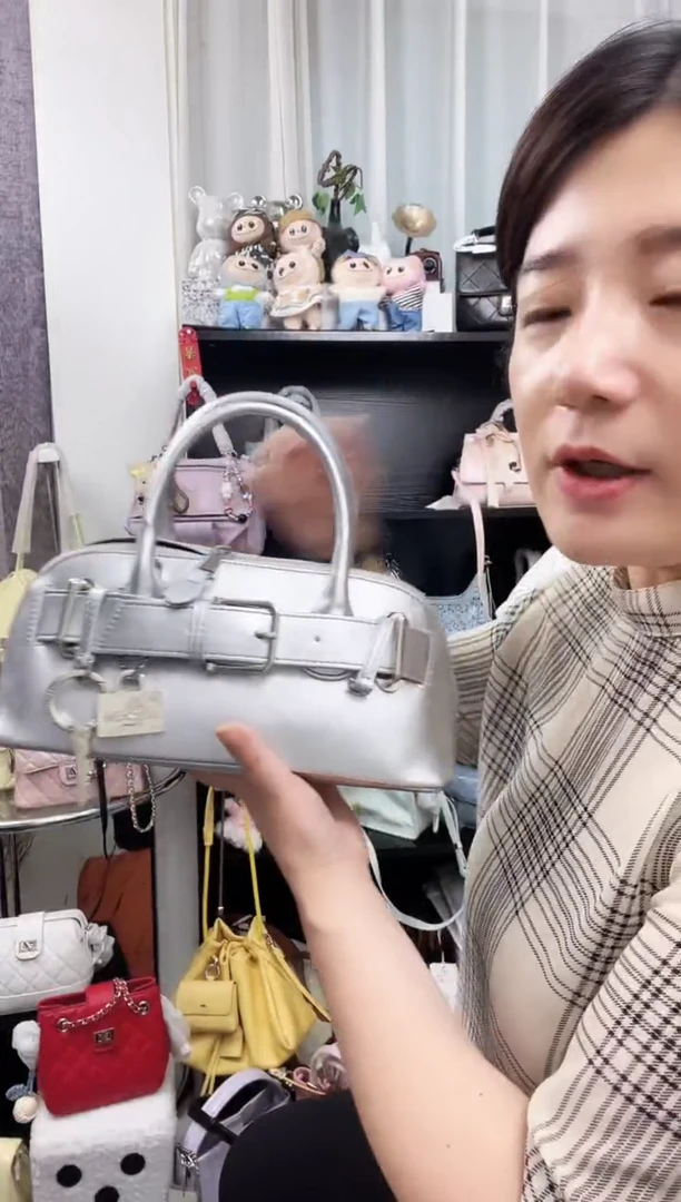 小牛剖层皮革福利款女士包包，孤品默认微瑕介意勿拍