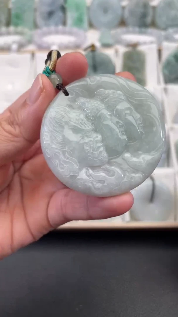 颈饰未镶嵌翡翠天然缅甸翡翠A货107