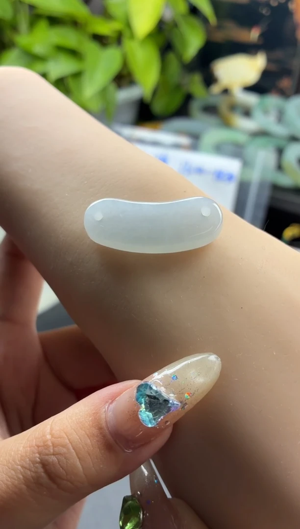 翡翠未镶嵌颈饰29号玉璜
