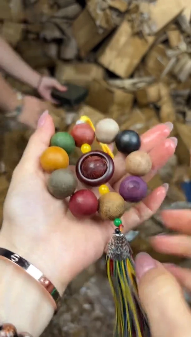 尚品精品手串《无礼盒》