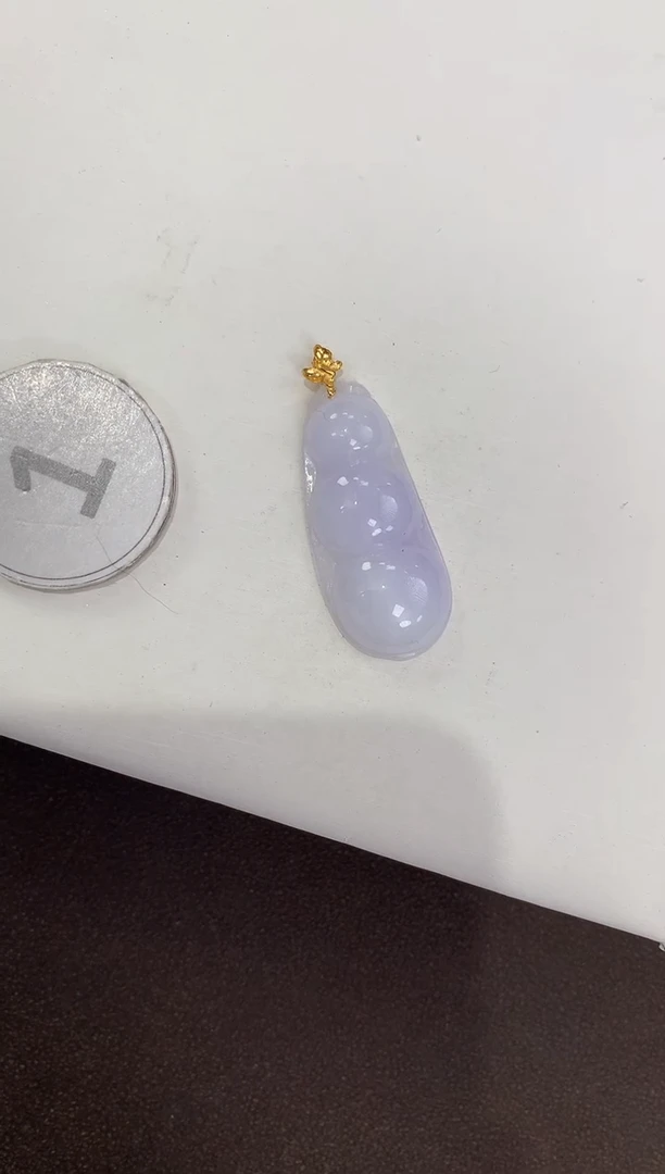 颈饰18K金镶嵌翡翠天然缅甸a货翡翠