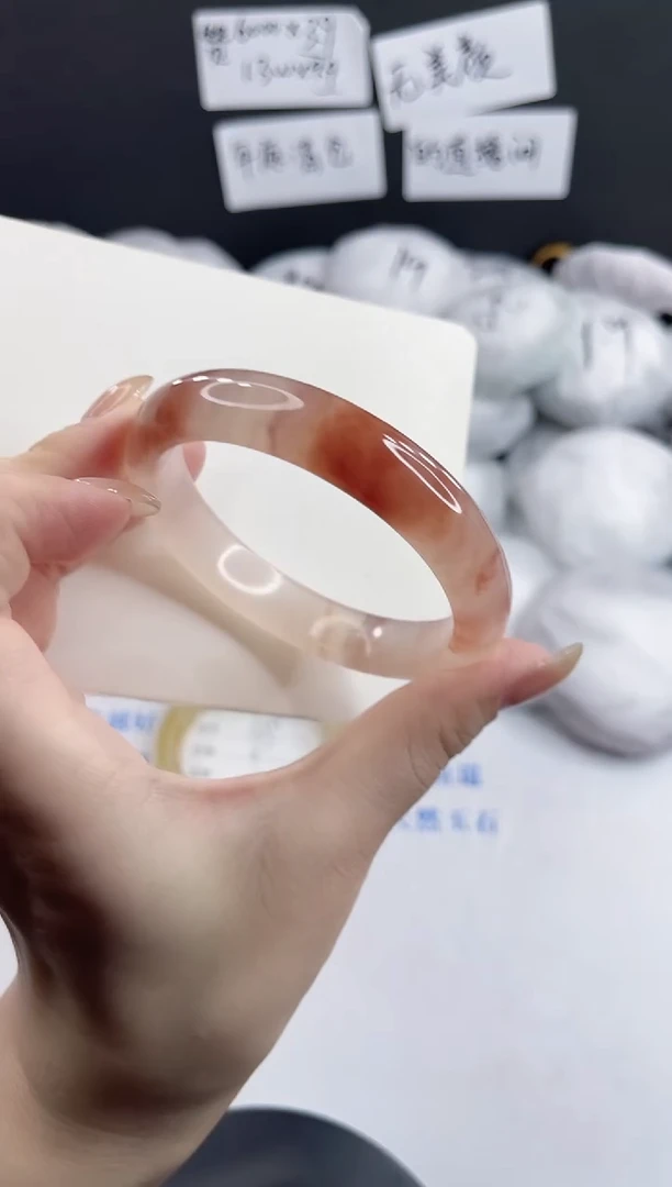 未镶嵌手镯石英质玉多样性发货V50