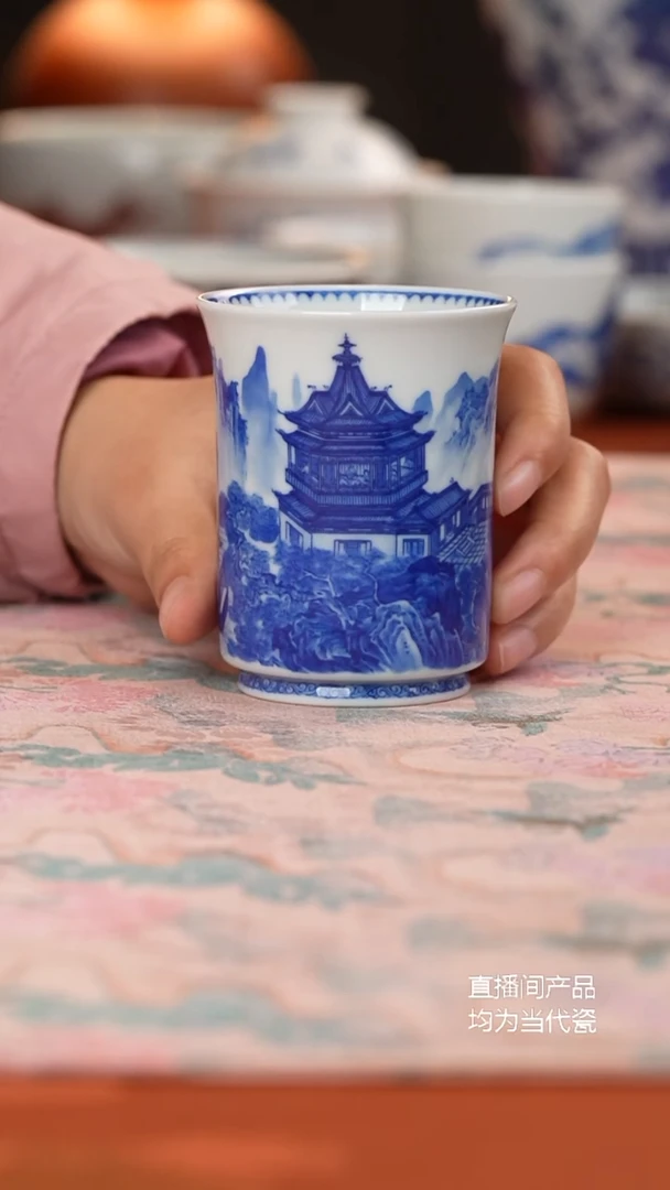 寻山晓隐岳阳楼闻香杯