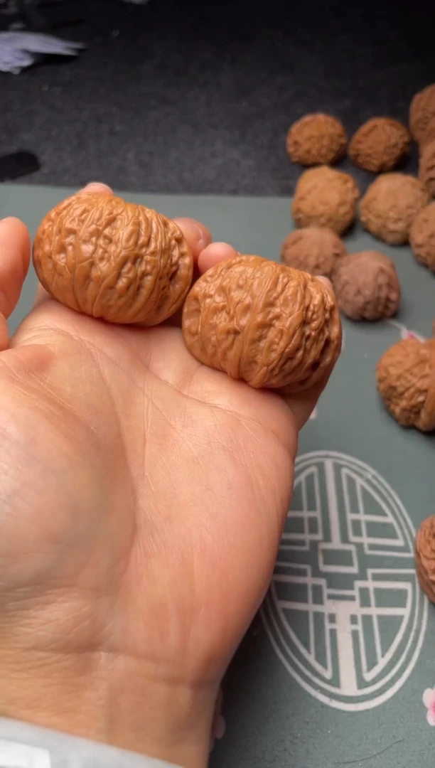 把件文玩核桃w271   铁锤 42尺