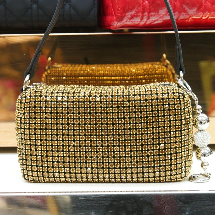 最新款女包百搭时髦女生必选气质时尚真皮真皮女士包包春夏轻奢